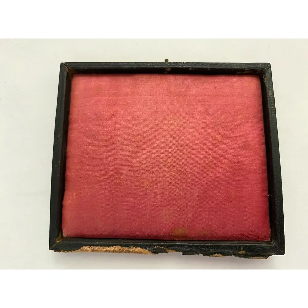 Vtg Antique Victorian Padded Daguerreotype Cabinet Photo Picture Cases Lids Tops